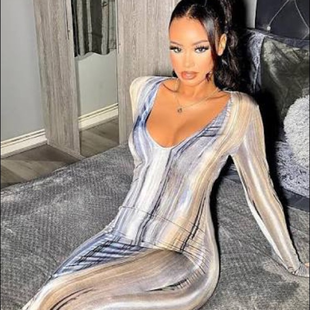 Fashion Nova Portrait Of Our Love Dress